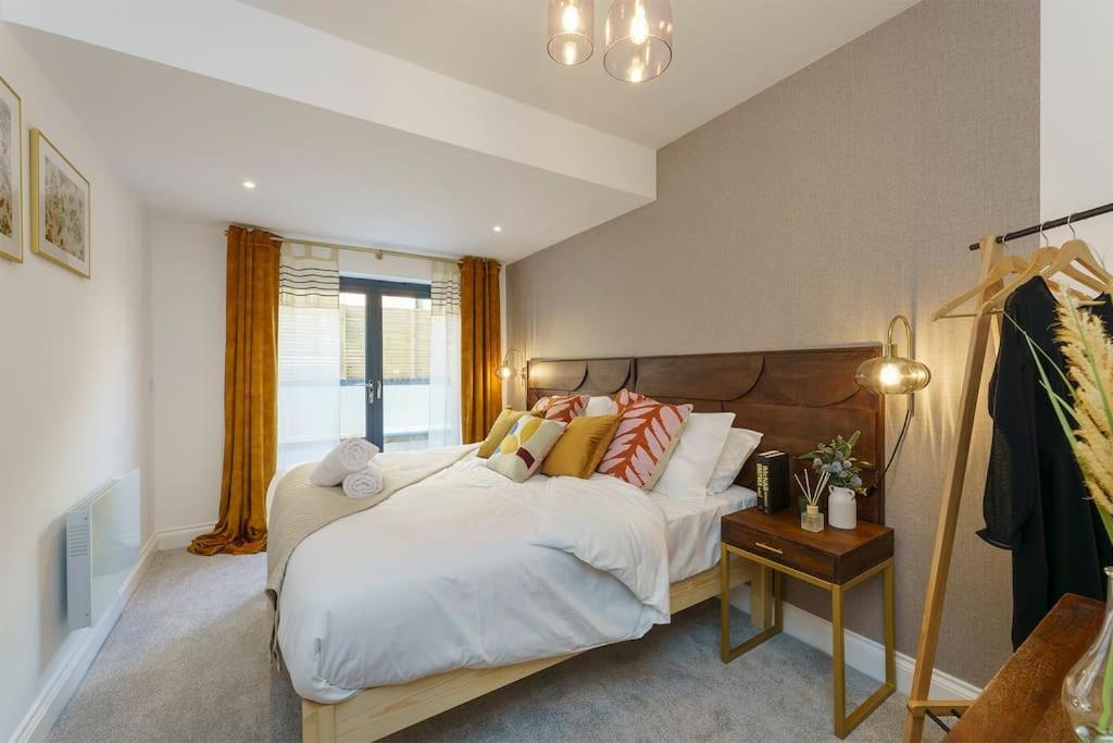 Bressingham - 2 Bedroom Luxury Apartment By Mint Stays Bristol Esterno foto